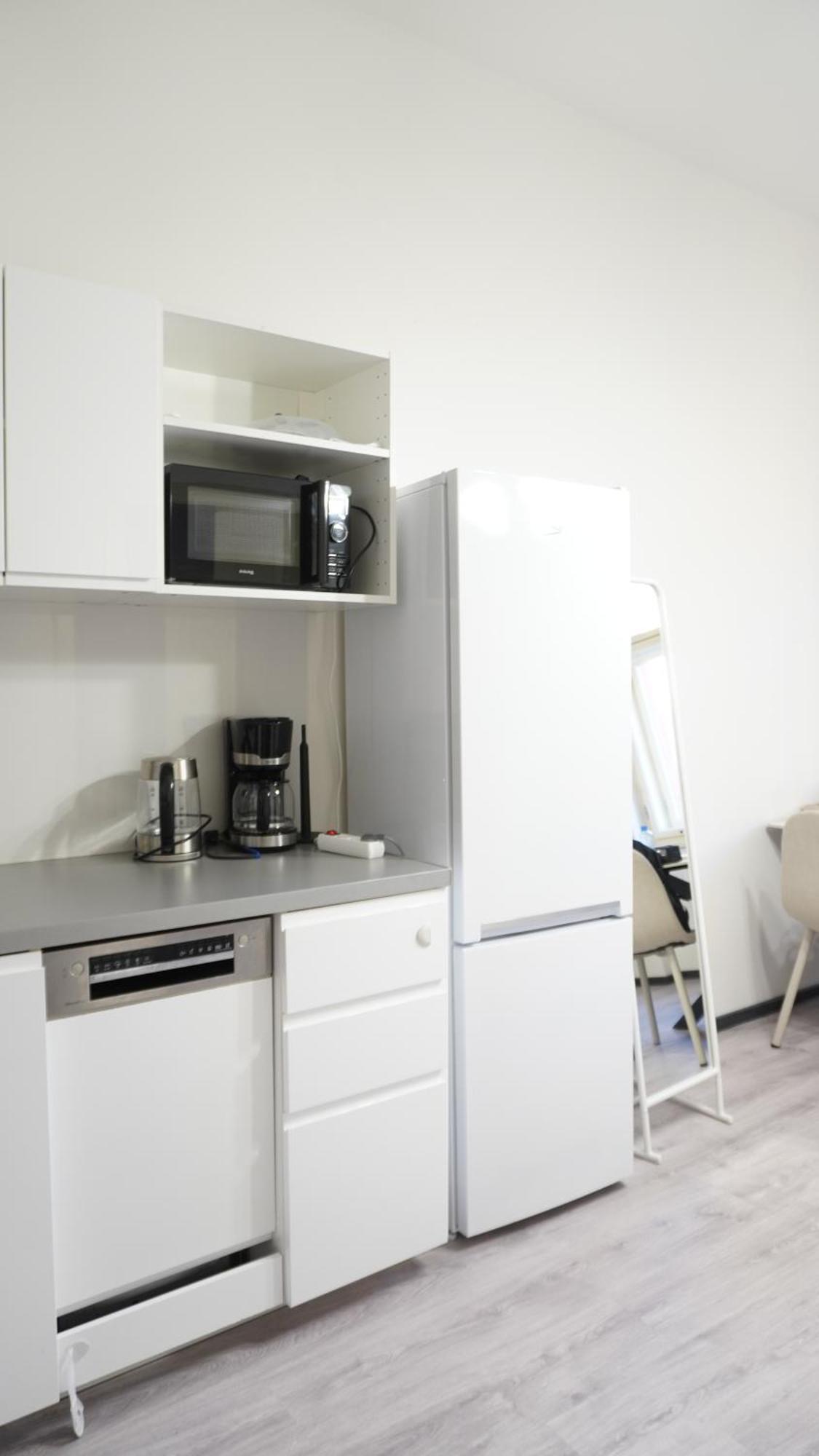 Apartament Flat With Balcony And Garage